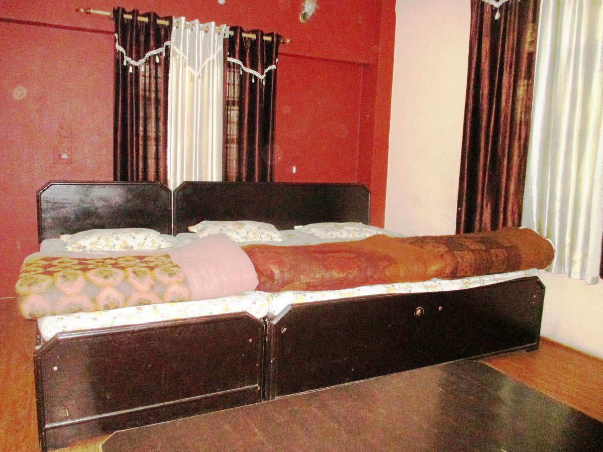 Hotel Shiv Palace Dehradun Eksteriør billede